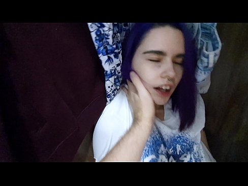 ❤️ Ndinamupeza sis wanga ali kuchipinda ndikumuthandiza kulira Kanema wolaula pa ny.https-tubsexer.ru ☑